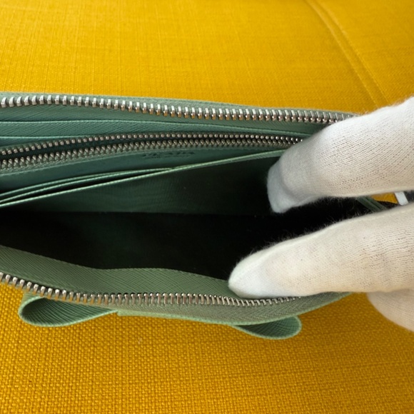 Prada Fiocco Bow Wallet in Acquamarina Saffiano Leather - Picture 9 of 15